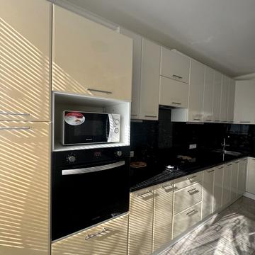 Академіка Сахарова вул., 9