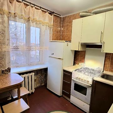 Київська вул., 74