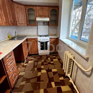 Космонавта Поповича вул. (Космонавта Волкова), 12