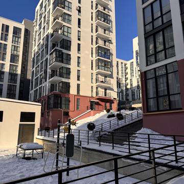 Малоголосківська вул., 32