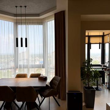 Лесі Українки вул., (Будинок 2)