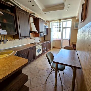 Симона Петлюри вул. (), 34а