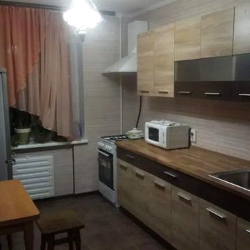 Автозаводська вул., 89