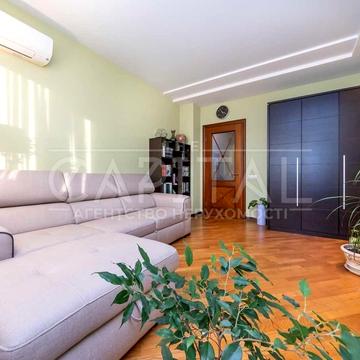 Юлії Здановської вул. (Ломоносова), 73-А