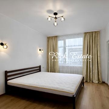 Європейського Союзу просп. (Правди), 49