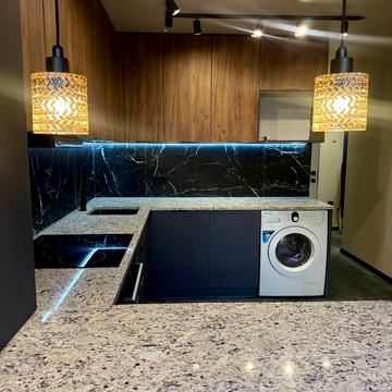 Стадіонна вул., 16/6