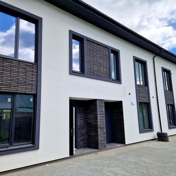 Ярославська вул.