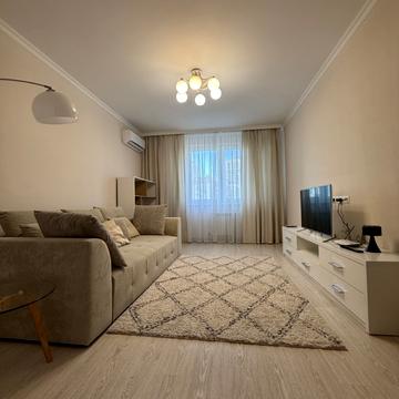 Патріарха Мстислава Скрипника вул., 40