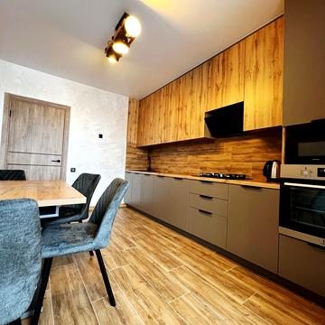 Лісова вул., 42-Б