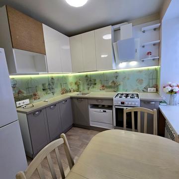 Вінстона Черчилля вул. (Червоноткацька), 26