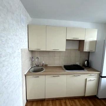 Надії Алексєєнко вул. (Чичеріна), 104