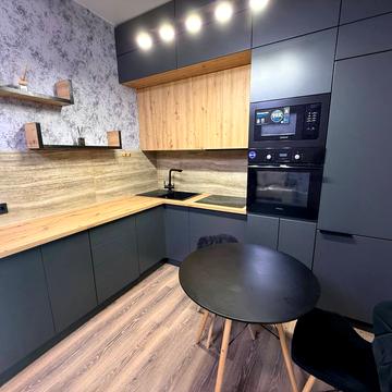 Науки просп. (Гагаріна), 112-Б