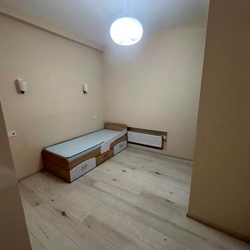 Науки просп. (Гагаріна), 112-Б