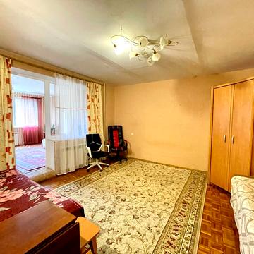 Майборського вул., 1