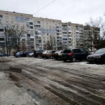 Дунайська вул., 31