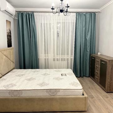 Бориса Гмирі вул., 16