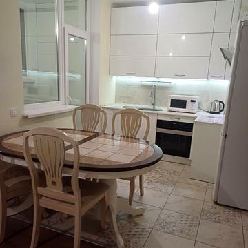 Петра Калнишевського вул. (Михайла Майорова), 6