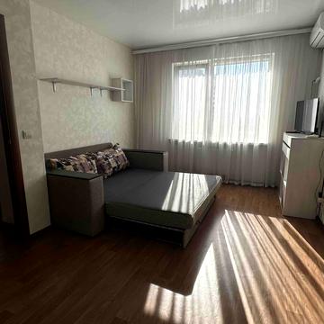 Бориса Гмирі вул., 16