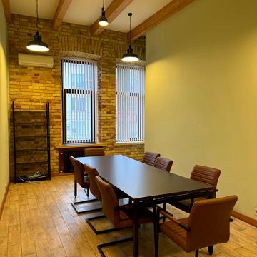 Велика Житомирська вул., 8/14