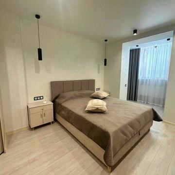 Добровольців вул. (Маршала Говорова), 10в