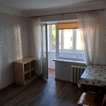 Ірини Бекешкіної вул. (Генерала Карбишева), 8-А