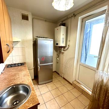 Проїзна вул., 3