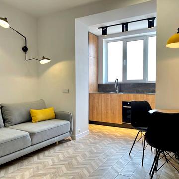 Миколи Різоля вул. (Маршала Судця), 42б