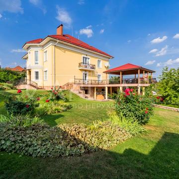 Бучанський