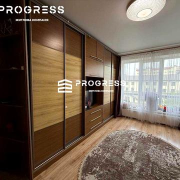 Вовчинецька вул., 2