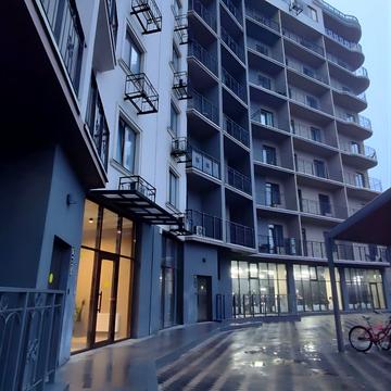 Полуничний пров., 24