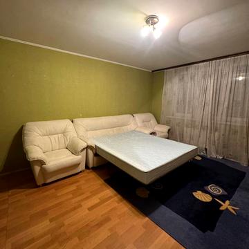 Червоної Калини просп. (Володимира Маяковського), 68