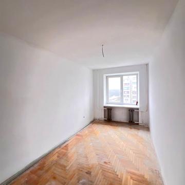 Широка вул., 70