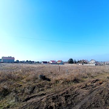 Центральна вул.