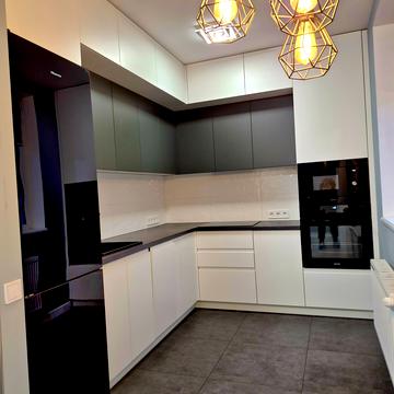 Льва Ландау просп. (50-річчя СРСР), 52-А