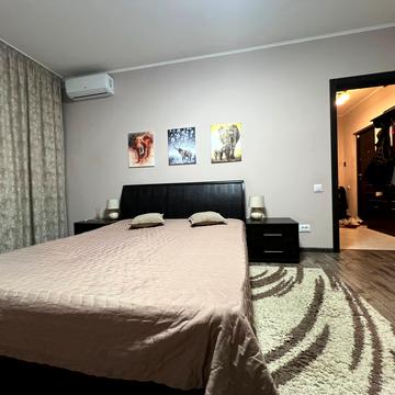 Урлівська вул., 30