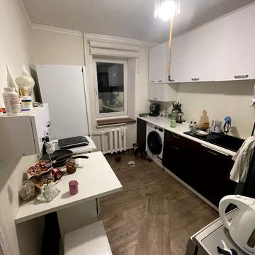 Вітряні Гори вул., 17