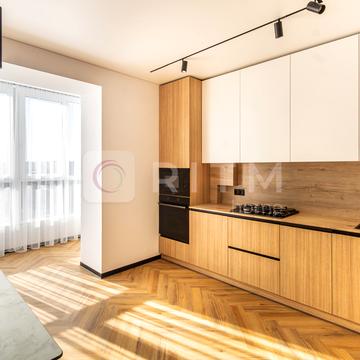 Мазепи вул., (Будинок)