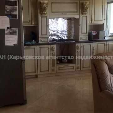 Яни Червоної вул., 5