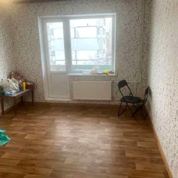 Каштанова вул., 14