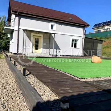 Прикордонна, 32