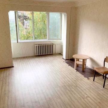 Автозаводська вул., 27