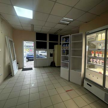 Олександра Довженка вул. (Ленінградська), 31