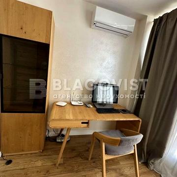 Радистів вул., 34-К