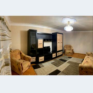 23 Серпня вул., 6