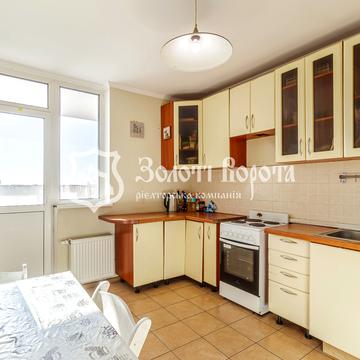 Соломії Крушельницької вул., 15