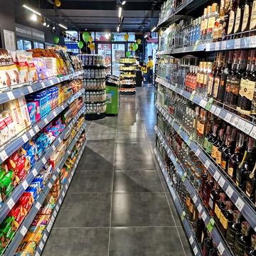 Центральна вул. (Леніна), 230а