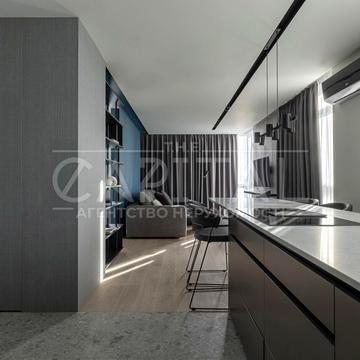 Предславинська вул., 44