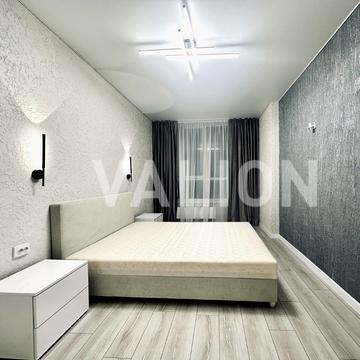 Валеряна Підмогильного вул., 5