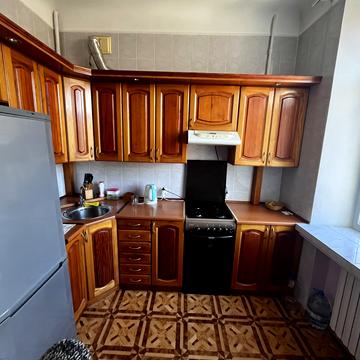 Незалежності вул. (Титова), 13