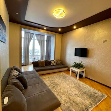 Чорновола вул., 107а